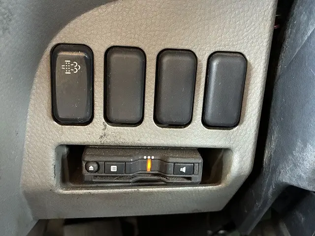 三菱 キャンター 2RG-FBA20(2WD)の写真30