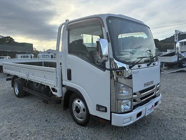 いすゞ エルフ TKG-NLR85AR(2WD)の写真29