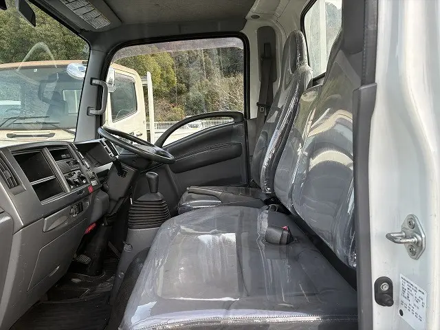 いすゞ エルフ TKG-NLR85AR(2WD)の写真32