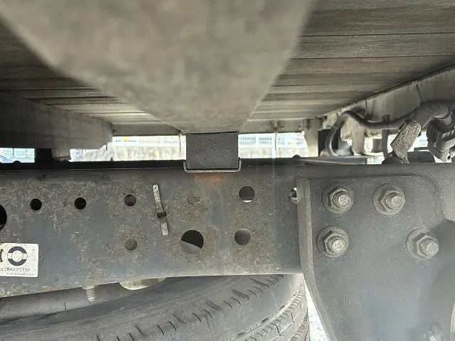 いすゞ エルフ TKG-NLR85AR(2WD)の写真46