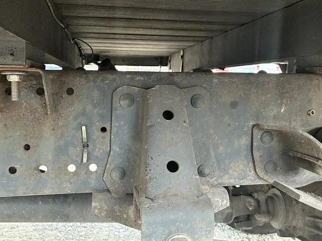 いすゞ エルフ TKG-NLR85AR(2WD)の写真47