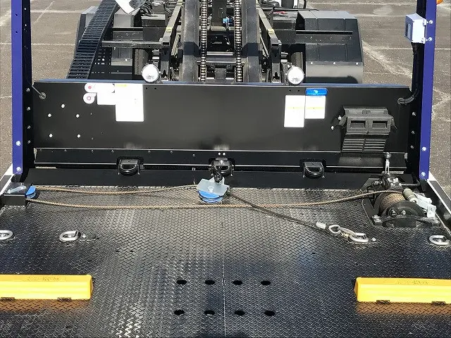 いすゞ エルフ 2RG-NPR88AM(2WD)の写真18