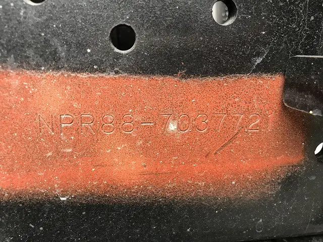 いすゞ エルフ 2RG-NPR88AM(2WD)の写真24