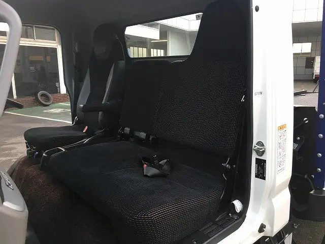 三菱 キャンター 2PG-FEB80(2WD)の写真23