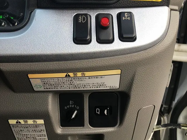 三菱 キャンター 2PG-FEB80(2WD)の写真35