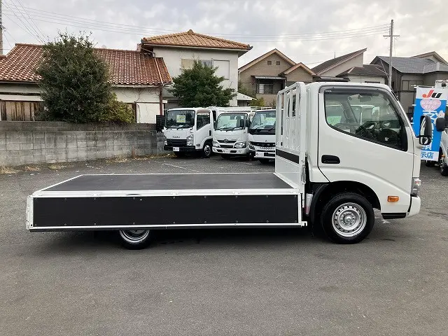 トヨタ ダイナ 3BF-TRY230(2WD)の写真12