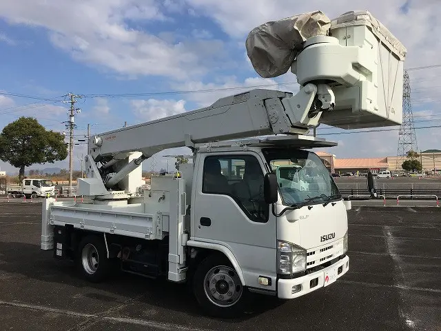 いすゞ エルフ PDG-NKR85YNの写真3