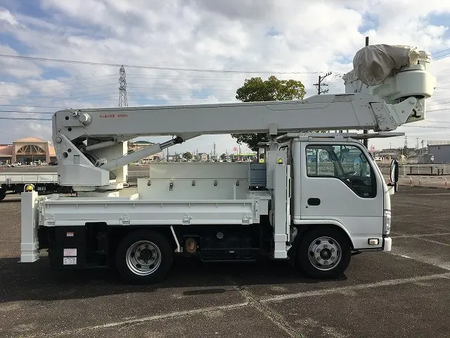 いすゞ エルフ PDG-NKR85YNの写真5