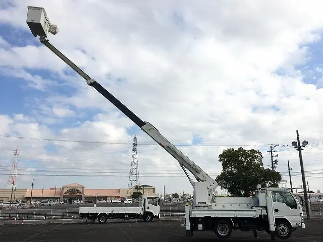 いすゞ エルフ PDG-NKR85YNの写真14