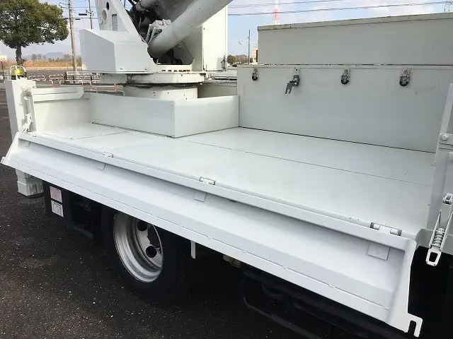 いすゞ エルフ PDG-NKR85YNの写真17