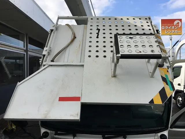 いすゞ エルフ PDG-NKR85YNの写真19