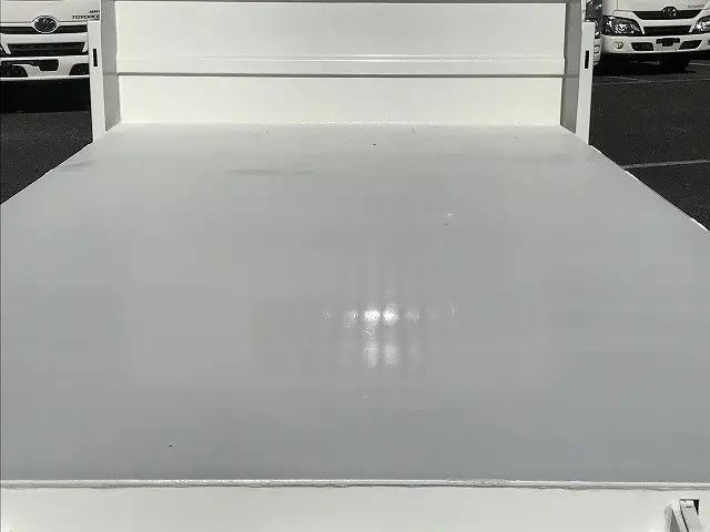 いすゞ エルフ 2RG-NKR88AM(2WD)の写真20