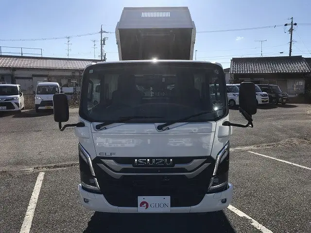 いすゞ エルフ 2RG-NKR88AM(2WD)の写真23