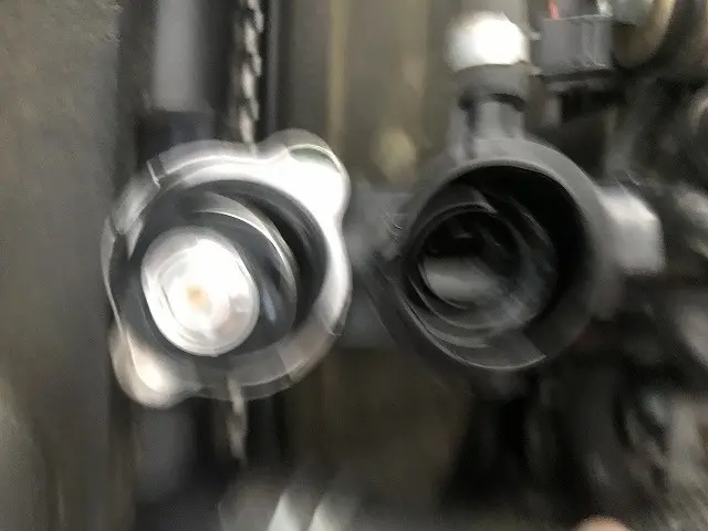 いすゞ エルフ 2RG-NKR88AM(2WD)の写真27