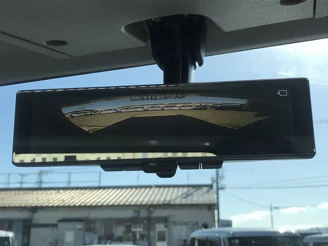 いすゞ エルフ 2RG-NKR88AM(2WD)の写真43