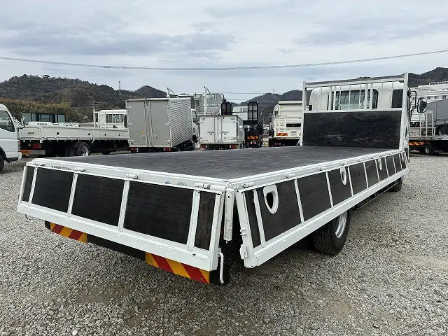 いすゞ フォワード SKG-FRR90S1(2WD)の写真15