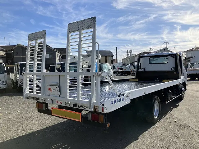 いすゞ エルフ BDG-NPR85AN(2WD)の写真8