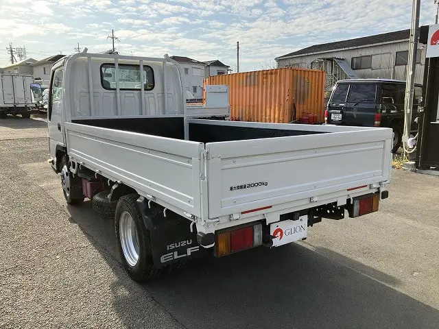 いすゞ エルフ TKG-NKR85A(2WD)の写真6