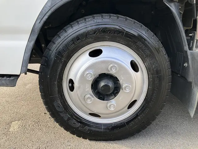 いすゞ エルフ TKG-NKR85A(2WD)の写真26