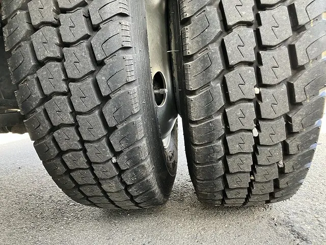 いすゞ エルフ TKG-NKR85A(2WD)の写真29