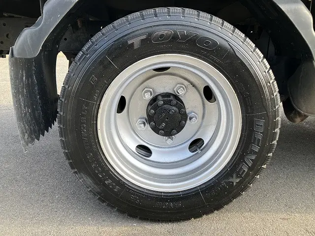 いすゞ エルフ TKG-NKR85A(2WD)の写真30