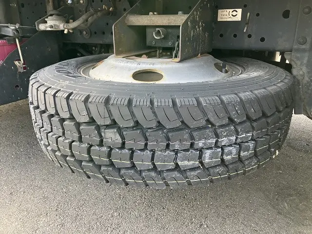 いすゞ エルフ TKG-NKR85A(2WD)の写真32