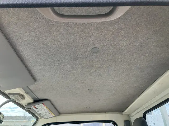 いすゞ エルフ TKG-NKR85A(2WD)の写真45