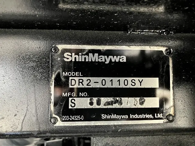 いすゞ エルフ PB-NKR81AD(2WD)の写真35