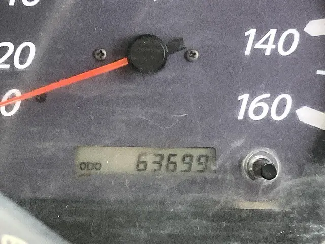 いすゞ エルフ PB-NKR81AD(2WD)の写真44