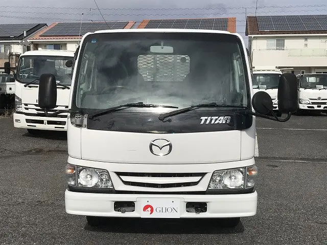 マツダ タイタン KK-WH38H(2WD)の写真2