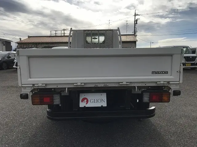 マツダ タイタン KK-WH38H(2WD)の写真7
