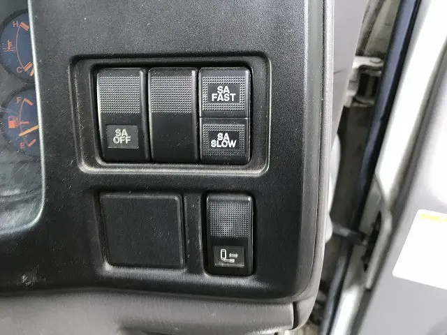 マツダ タイタン KK-WH38H(2WD)の写真28