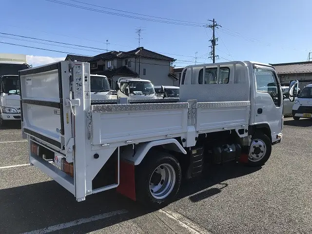 いすゞ エルフ TPG-NHS85AN(4WD)の写真6