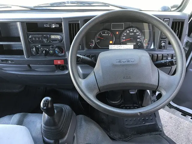 いすゞ エルフ TPG-NHS85AN(4WD)の写真26