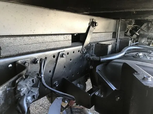 いすゞ エルフ TPG-NHS85AN(4WD)の写真41