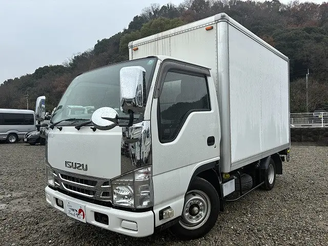 いすゞ エルフ TKG-NHR85ANの写真1
