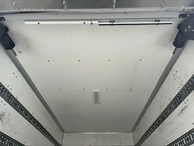 いすゞ エルフ TKG-NHR85ANの写真25