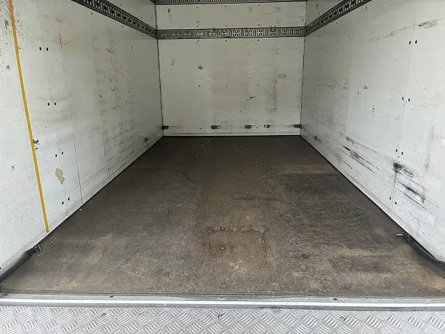 いすゞ エルフ TKG-NHR85ANの写真26