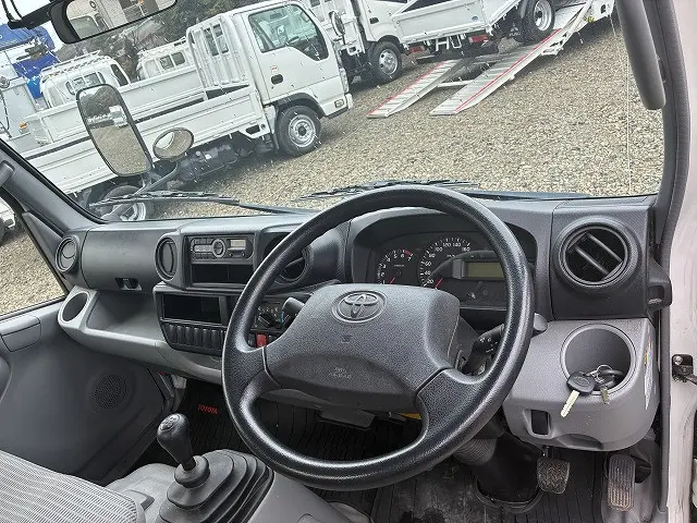 トヨタ ダイナ ABF-TRY220(2WD)の写真24