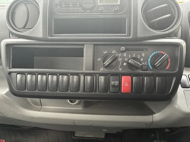 トヨタ ダイナ ABF-TRY220(2WD)の写真26