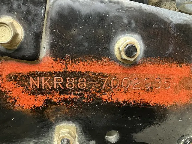 いすゞ エルフ 2RG-NKR88AD(2WD)の写真24