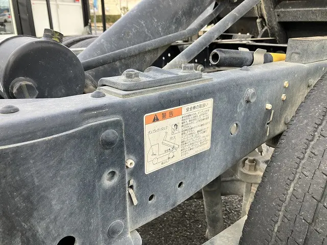 いすゞ エルフ 2RG-NKR88AD(2WD)の写真27