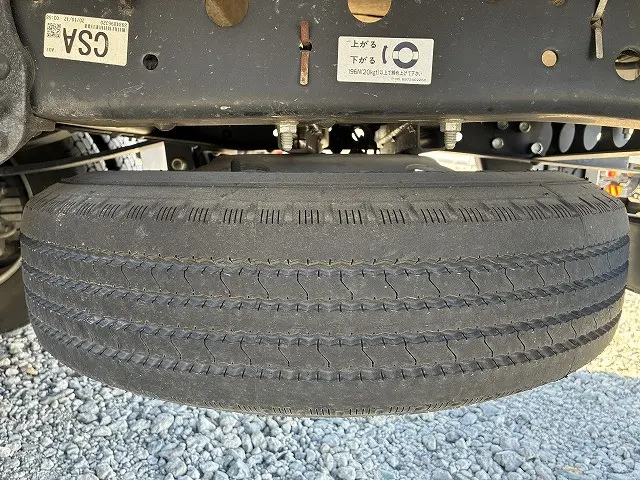 いすゞ エルフ 2RG-NLR88AR(2WD)の写真45