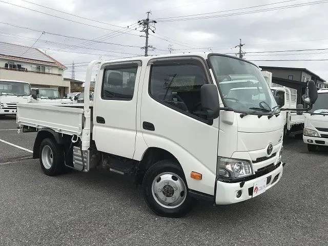 トヨタ ダイナ 2KG-XZU685(2WD)の写真3