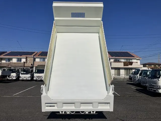 いすゞ フォワード 2PG-FRR90S3(2WD)の写真7