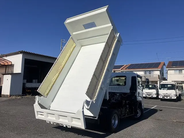 いすゞ フォワード 2PG-FRR90S3(2WD)の写真8