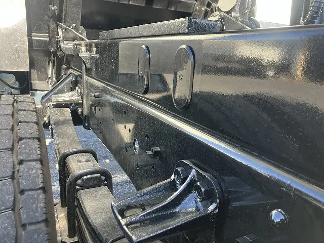 いすゞ フォワード 2PG-FRR90S3(2WD)の写真45