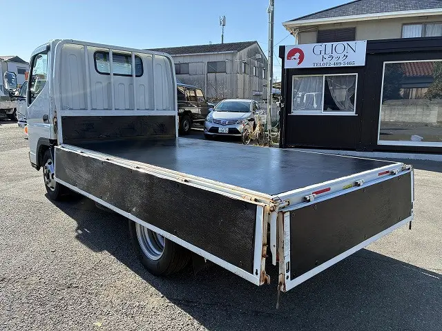 三菱 キャンター 2RG-FBA20(2WD)の写真13