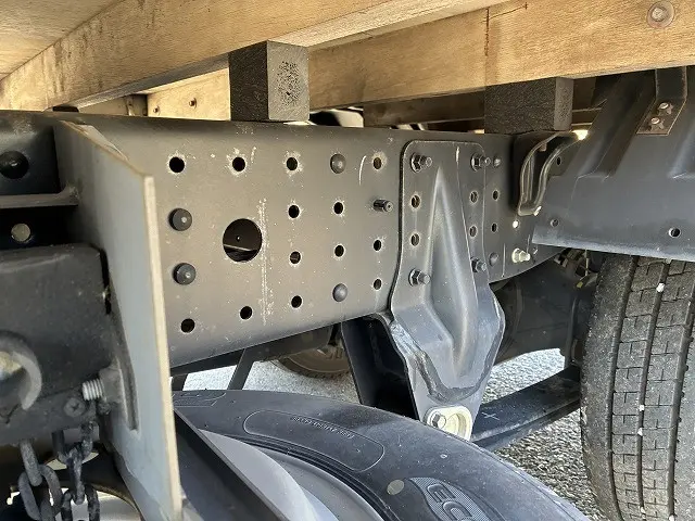 三菱 キャンター 2RG-FBA20(2WD)の写真17