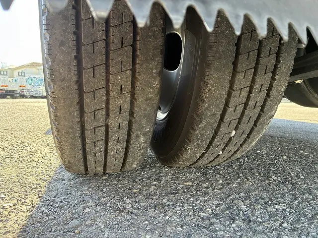 三菱 キャンター 2RG-FBA20(2WD)の写真26